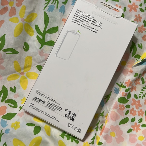 Apple Clear Case with MagSafe - iPhone 14 Plus, opened box - Picture 3 of 3